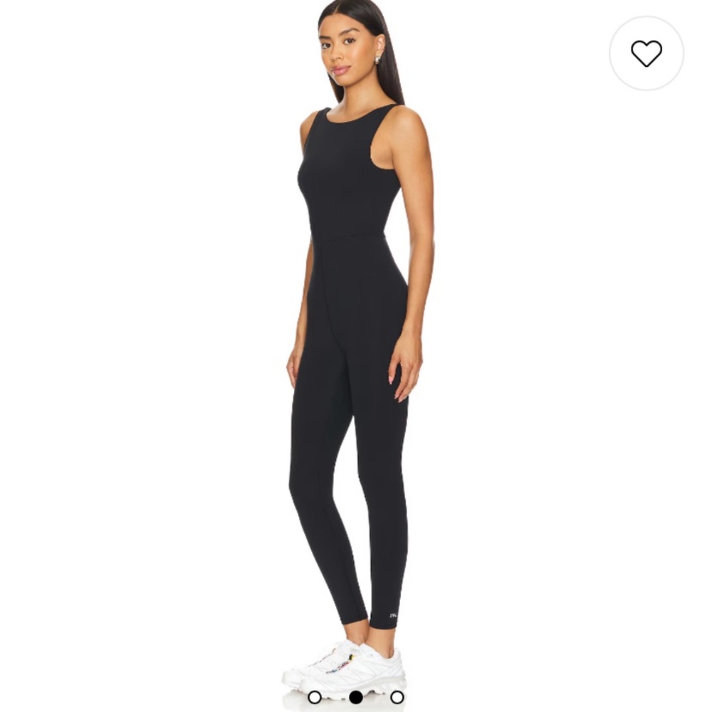 IVL Collective jumpsuit bodysuit with cross-back lululemon - Picture 6 of 9